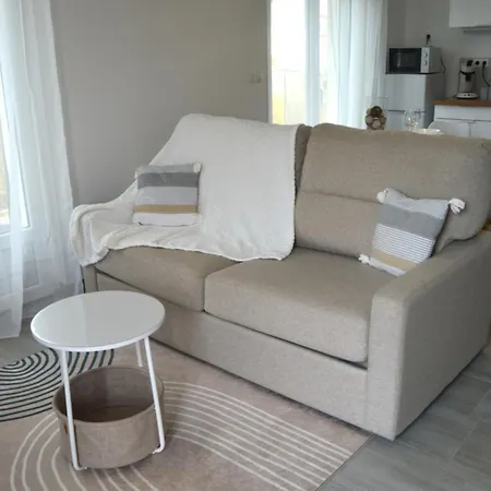 Petite Maison De Plain-pied Coudures
