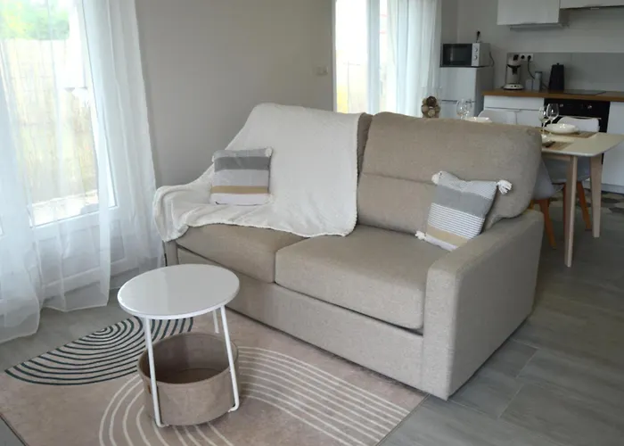 Petite Maison De Plain-pied Coudures